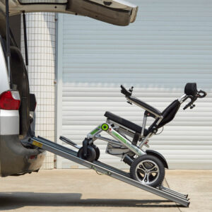 Airwheel_H3T_smart_electric_wheelchair_03